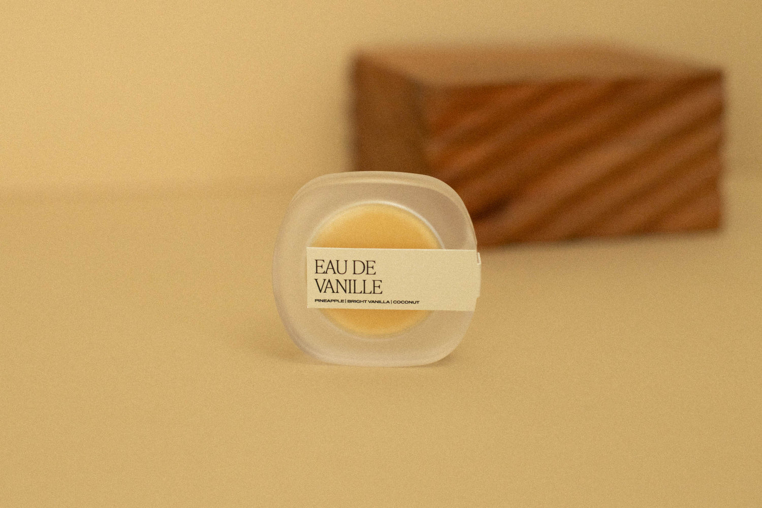 Eau De Vanille - The Compact